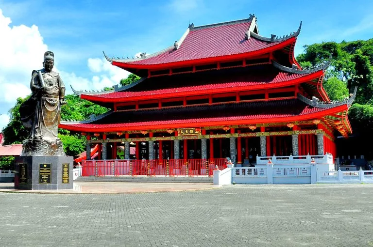 Klenteng-Sam-Poo-Kong