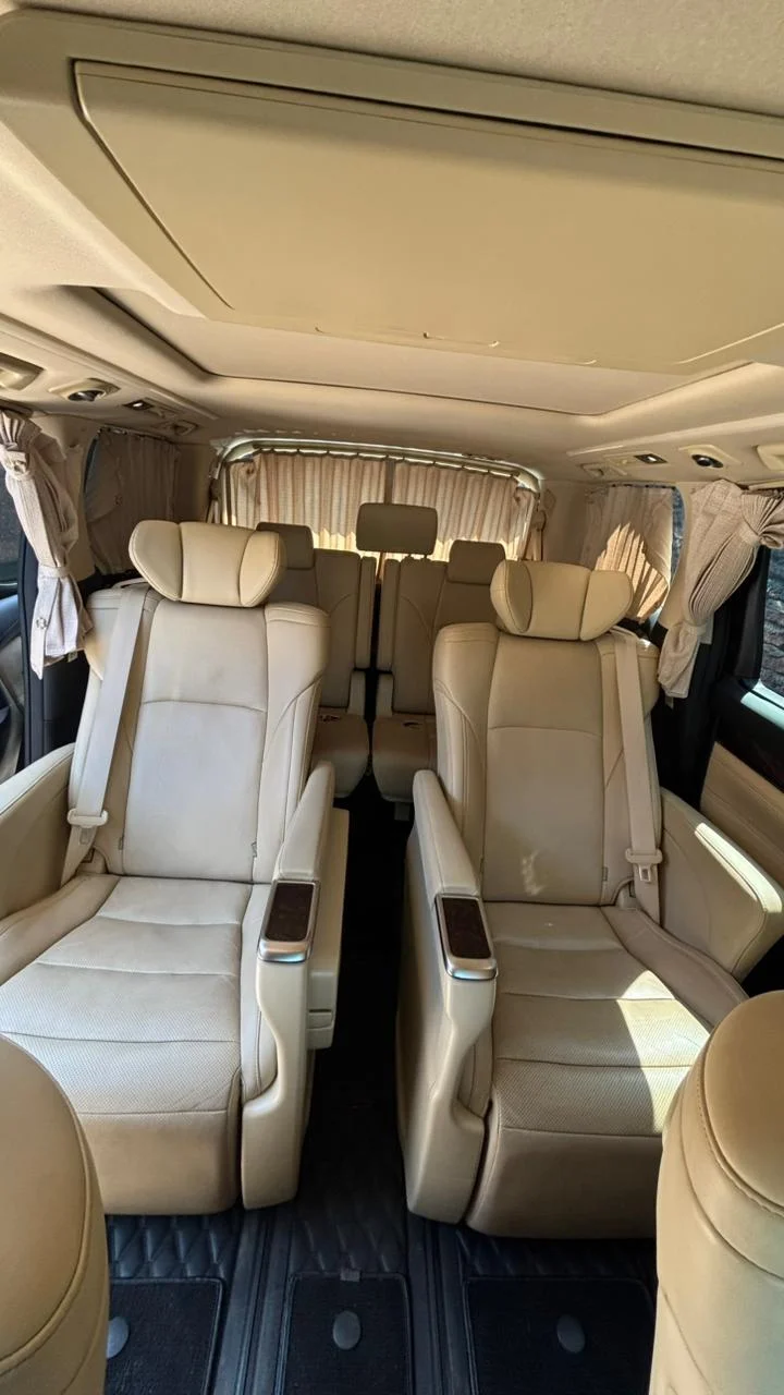 Interior Alphard - Dashboard